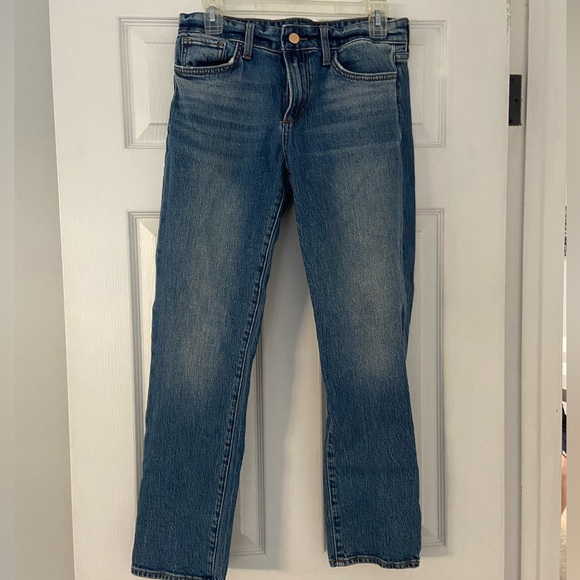 Lara Mid Rise Cigarette Ankle Jean in Avianna main image 1